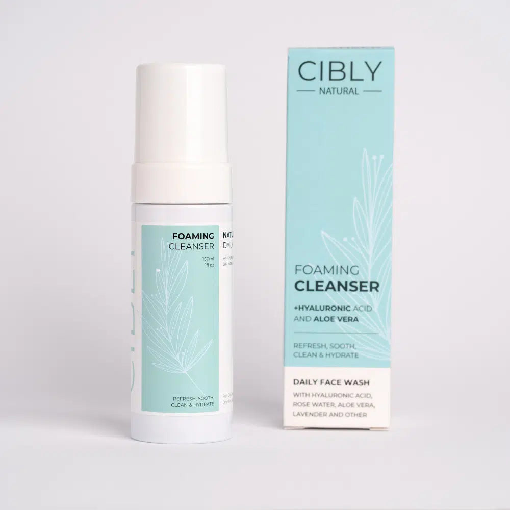 Pjena za čišćenje lica s hijaluronskom kiselinom i aloe verom (150 ml)
